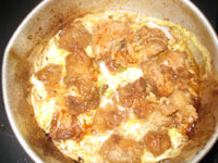 卵とじ鳥の空揚げ丼3