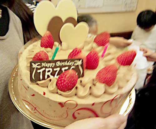 誕生日ケーキ