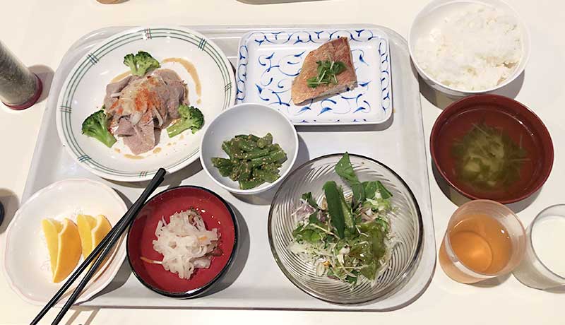 合宿三日目の夕食